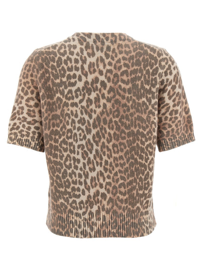 T-Shirt by Ganni for women in polyamide wool brown, leopard-print, patterned & jacquard showcases a fashionable silhouette, elegantly detailed with a fashionable and crew neckline for a sophisticated, high-fashion look.