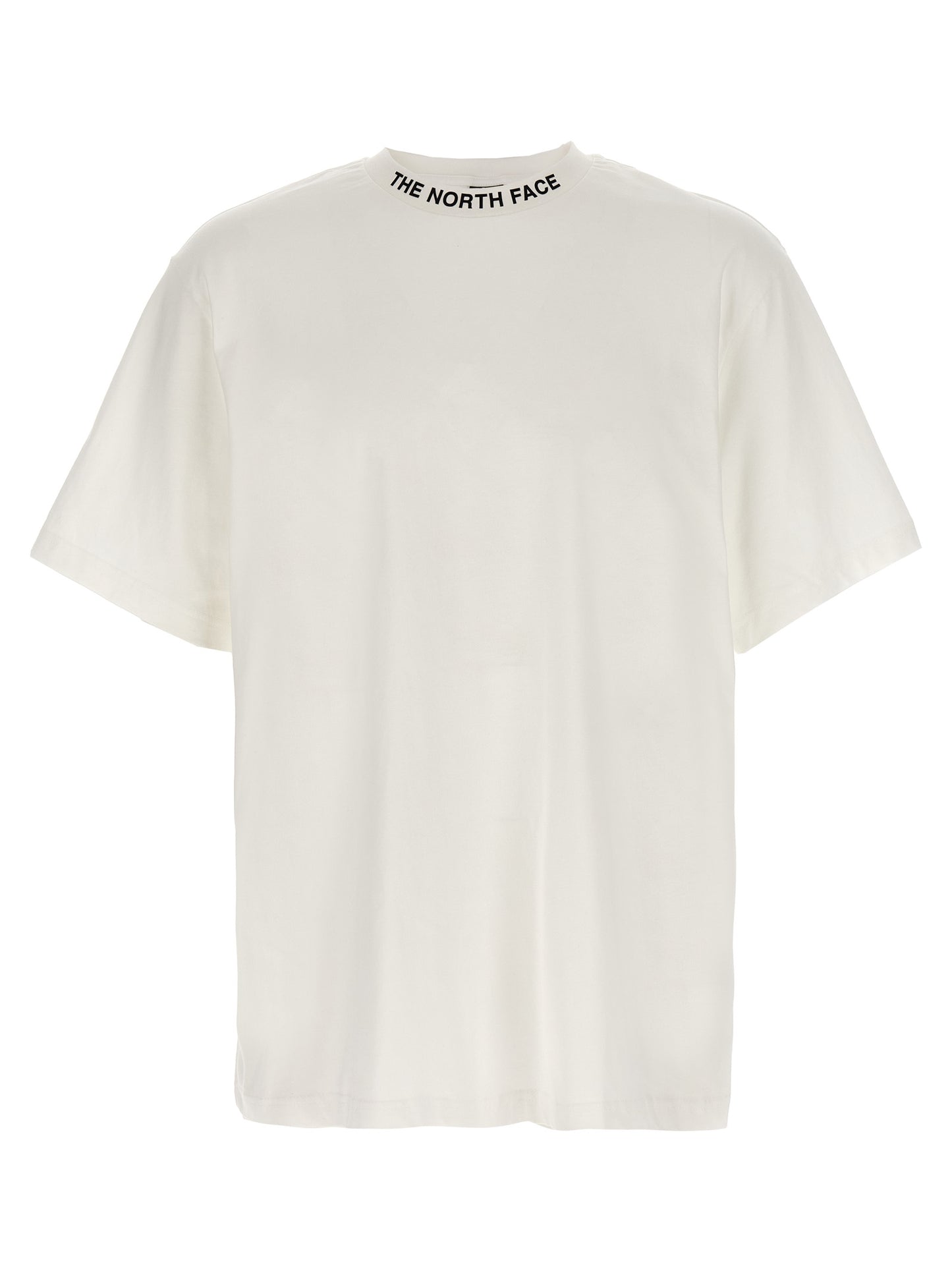 T-Shirt by The North Face for men in cotton bicolour, black & white showcases a chic silhouette, artfully detailed with a chic crew neckline and for a chic finish.