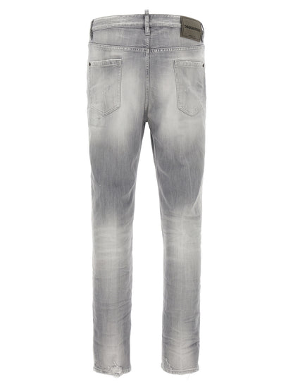 Jeans by Dsquared² for men in stretch denim cotton gray presents a tailored silhouette, showcasing a tailored straight-leg and long cut with a refined for a truly tailored aesthetic.