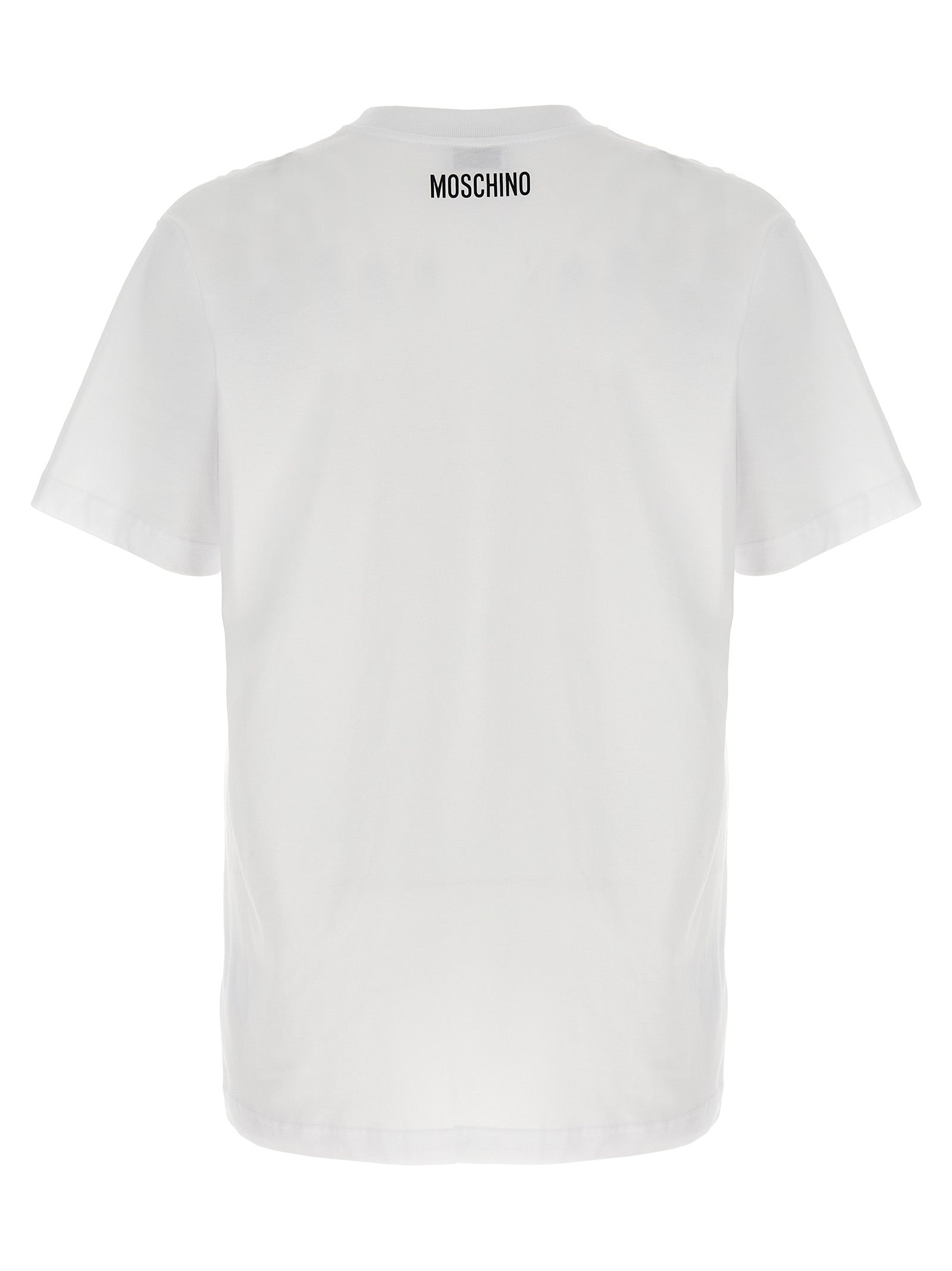T-Shirt by Moschino for men in organic cotton white & print showcases a dramatic silhouette, elegantly detailed with a dramatic crew neckline and for a truly dramatic finish.