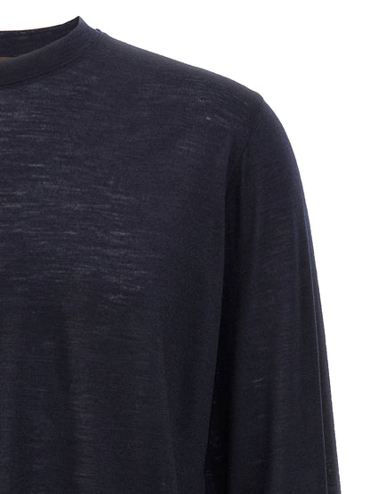 Activewear T-Shirt by ZANONE for men in virgin wool blue features an contemporary design with , a length, and a contemporary crew neckline.