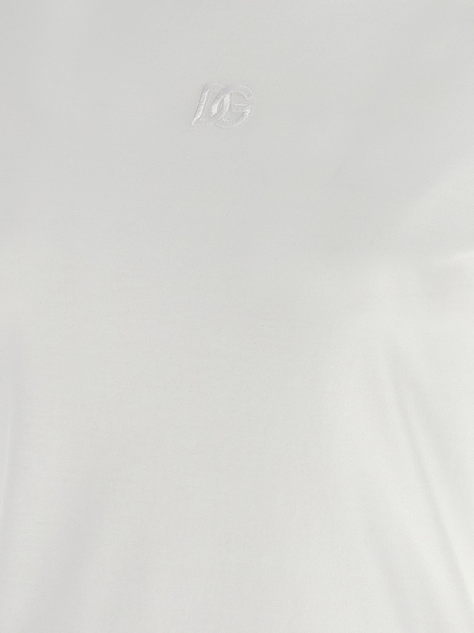 T-Shirt by Dolce & Gabbana for women in cotton white features an edgy silhouette, meticulously detailed with a sophisticated and for a truly edgy finish.