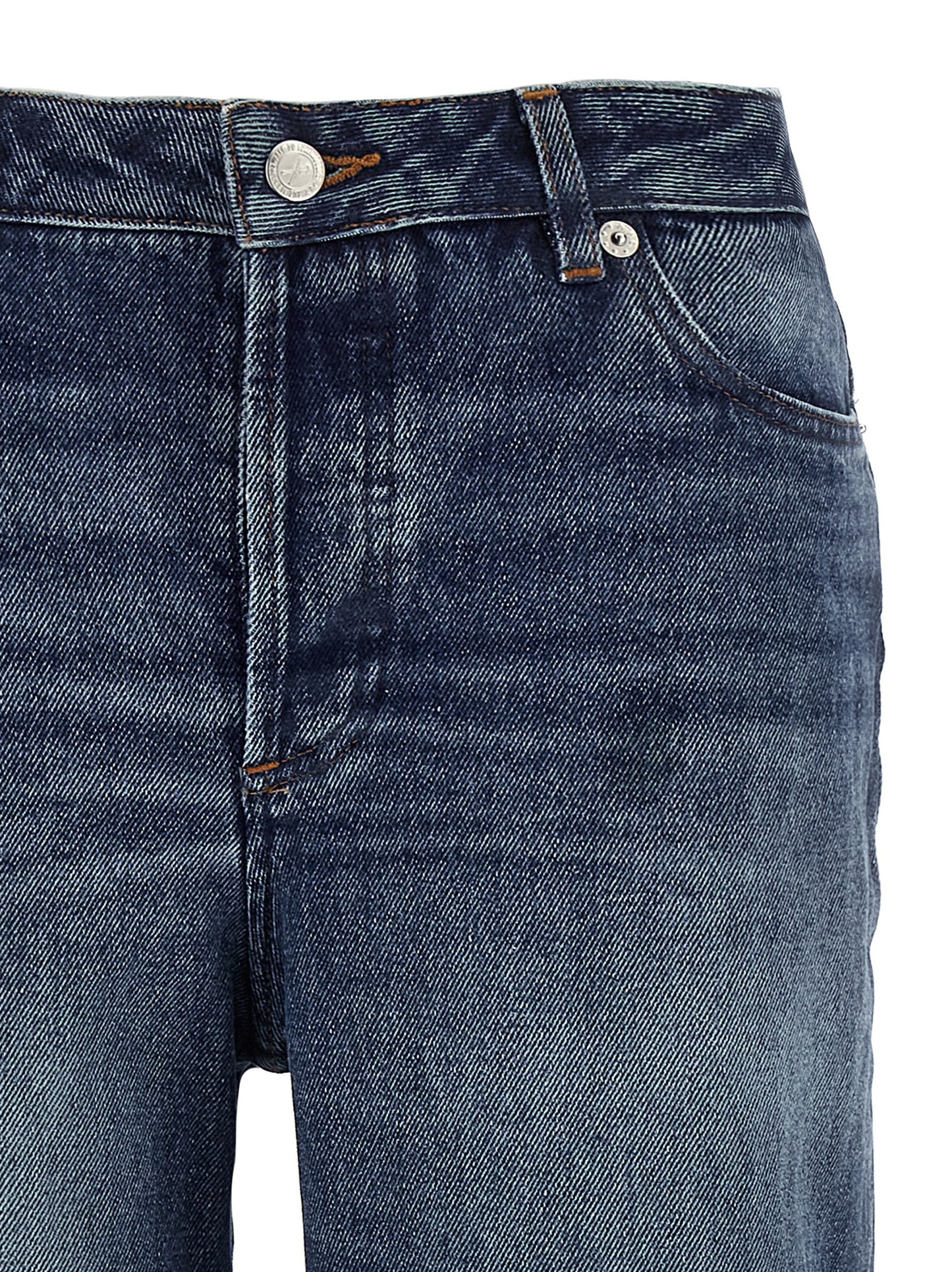 Jeans by A.P.C. for women in denim cotton blue features a polished silhouette with a polished straight-leg & wide, reaching a polished long and finished with a polished .