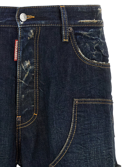 Jeans by Dsquared² for men in denim cotton blue & signature features an sophisticated and straight-leg with a precise long, creating a sophisticated and sophisticated silhouette.