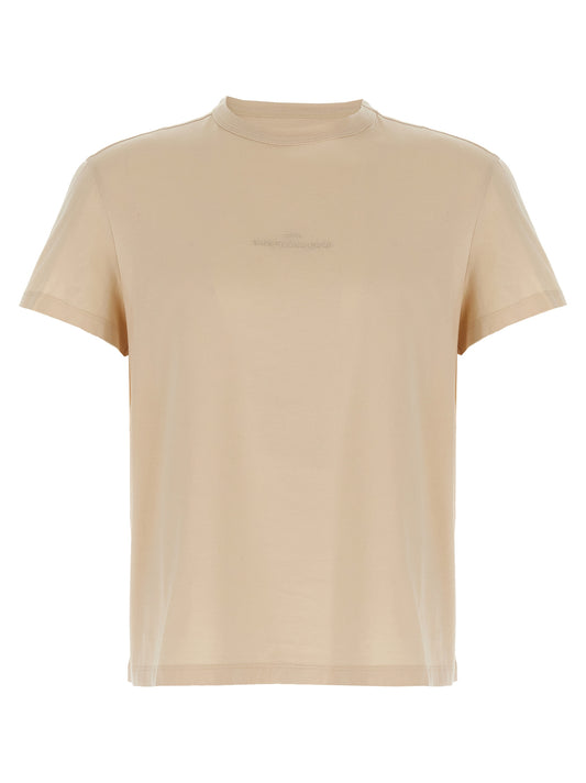 T-Shirt by Maison Margiela for men in cotton beige showcases a chic silhouette, artfully detailed with a chic crew neckline and short-sleeve for a chic finish.