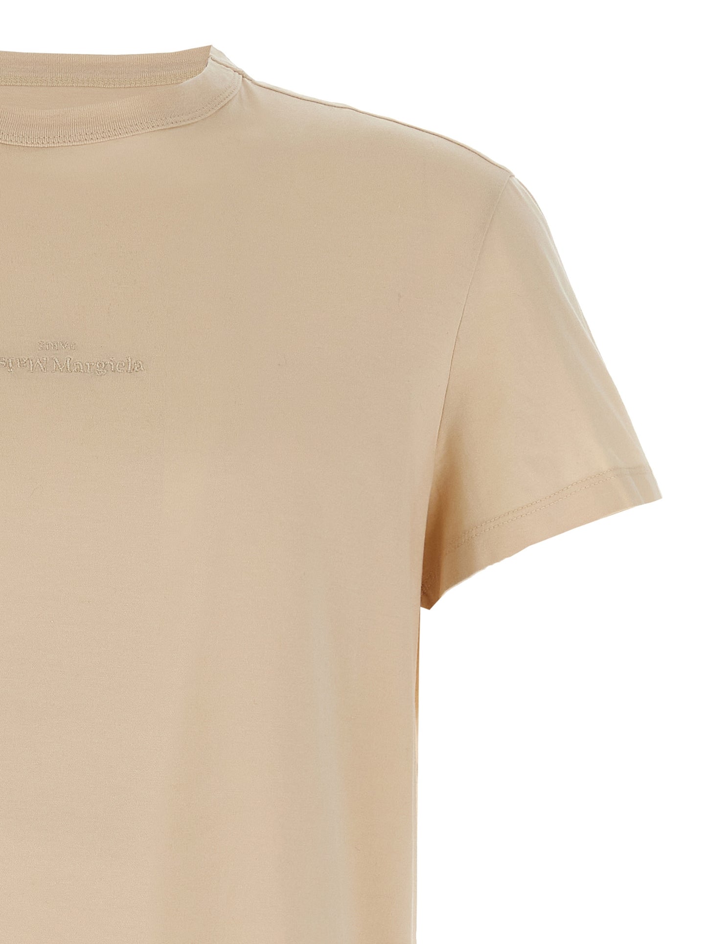 T-Shirt by Maison Margiela for men in cotton beige features an edgy silhouette, meticulously detailed with a sophisticated and for a truly edgy finish.