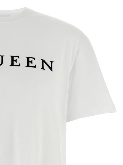 T-Shirt by Alexander McQueen for men in cotton bicolour, black & white features an edgy silhouette, meticulously detailed with a sophisticated and crew neckline for a truly edgy finish.