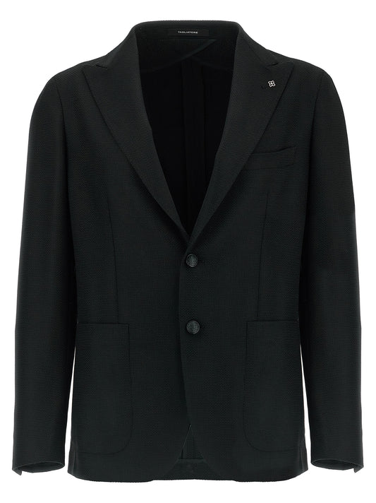 Blazer by Tagliatore for men in virgin wool black & checkered showcases a polished silhouette, highlighted by a refined and polished for a sophisticated finish.