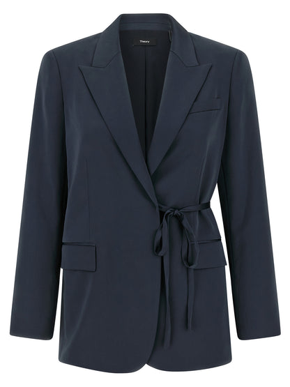 This Blazer by Theory for women in polyester twill blue presents a tailored silhouette, meticulously tailored with a tailored and distinctive for a tailored finish.
