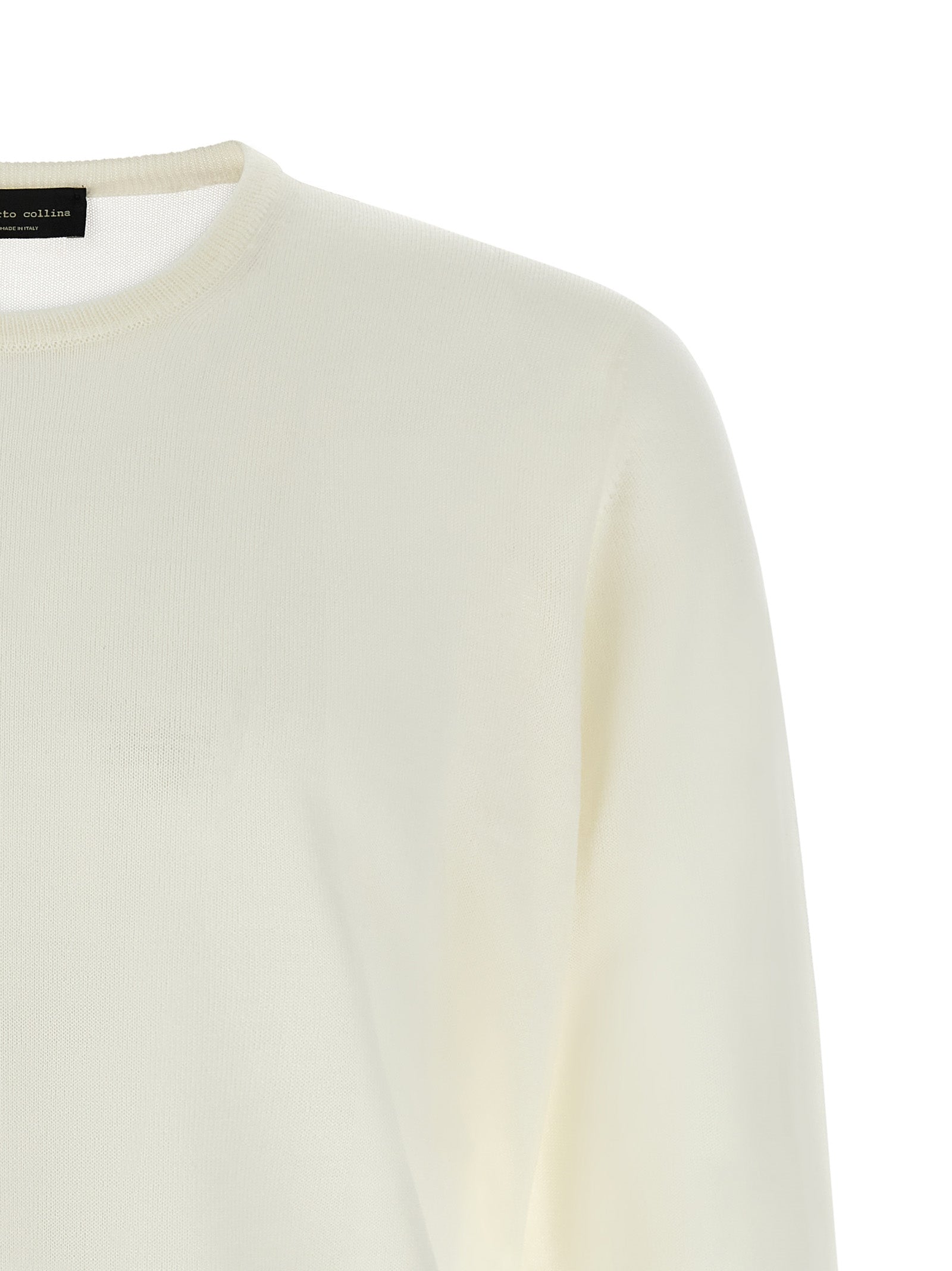 Cardigan by Roberto Collina for men in merino wool beige presents a textural silhouette, artfully finished with a textural and for a sophisticated, textural look.