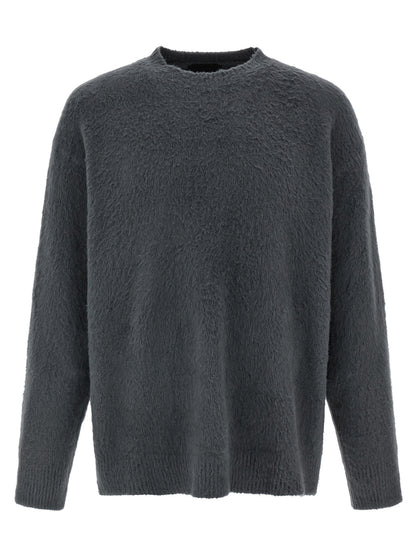 Cardigan by Roberto Collina for men in plush polyamide & cotton gray features an impeccable silhouette, showcasing a sophisticated and detail for a truly impeccable finish.