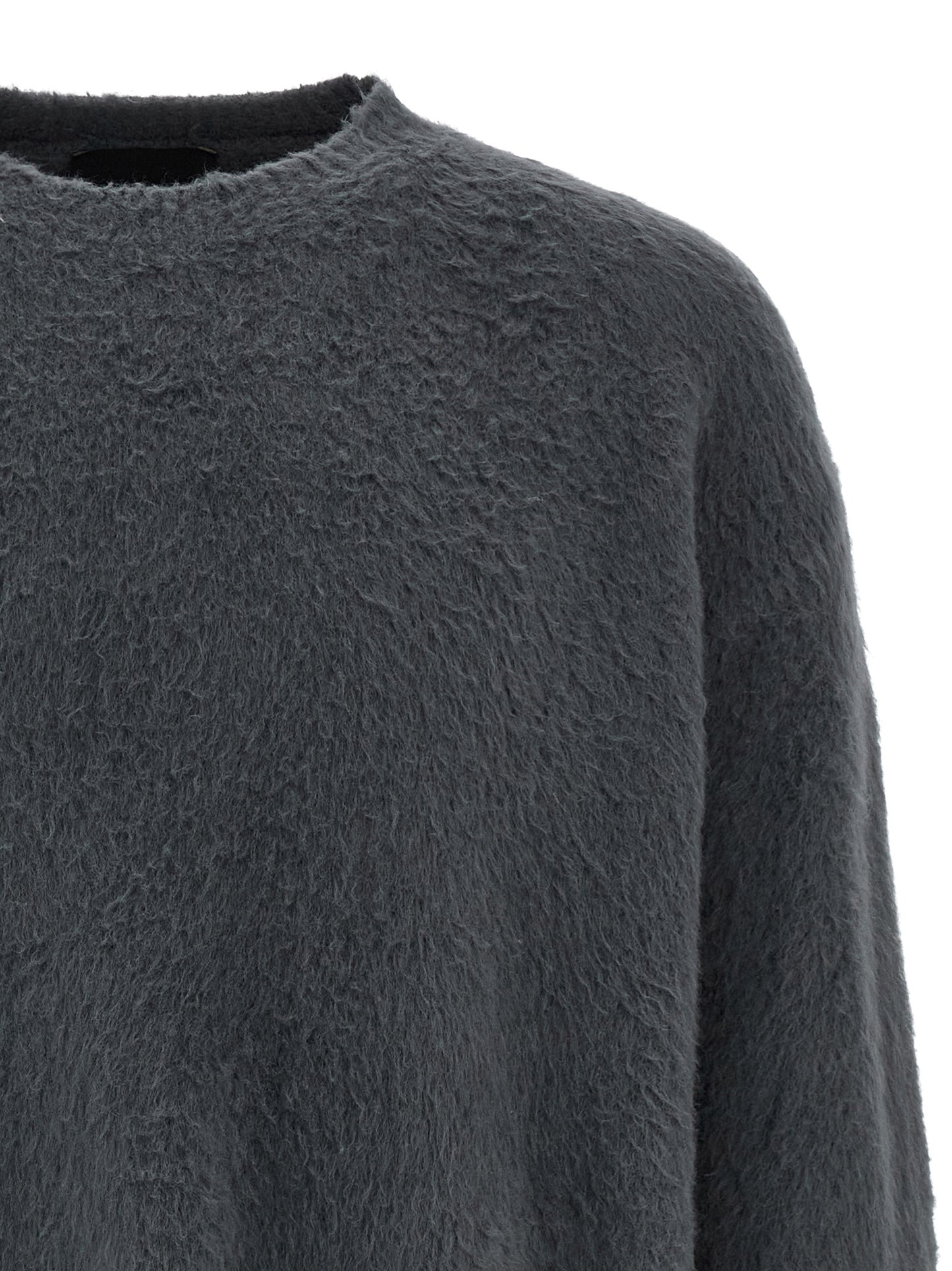 Cardigan by Roberto Collina for men in plush polyamide & cotton gray presents a textural silhouette, artfully finished with a textural and for a sophisticated, textural look.