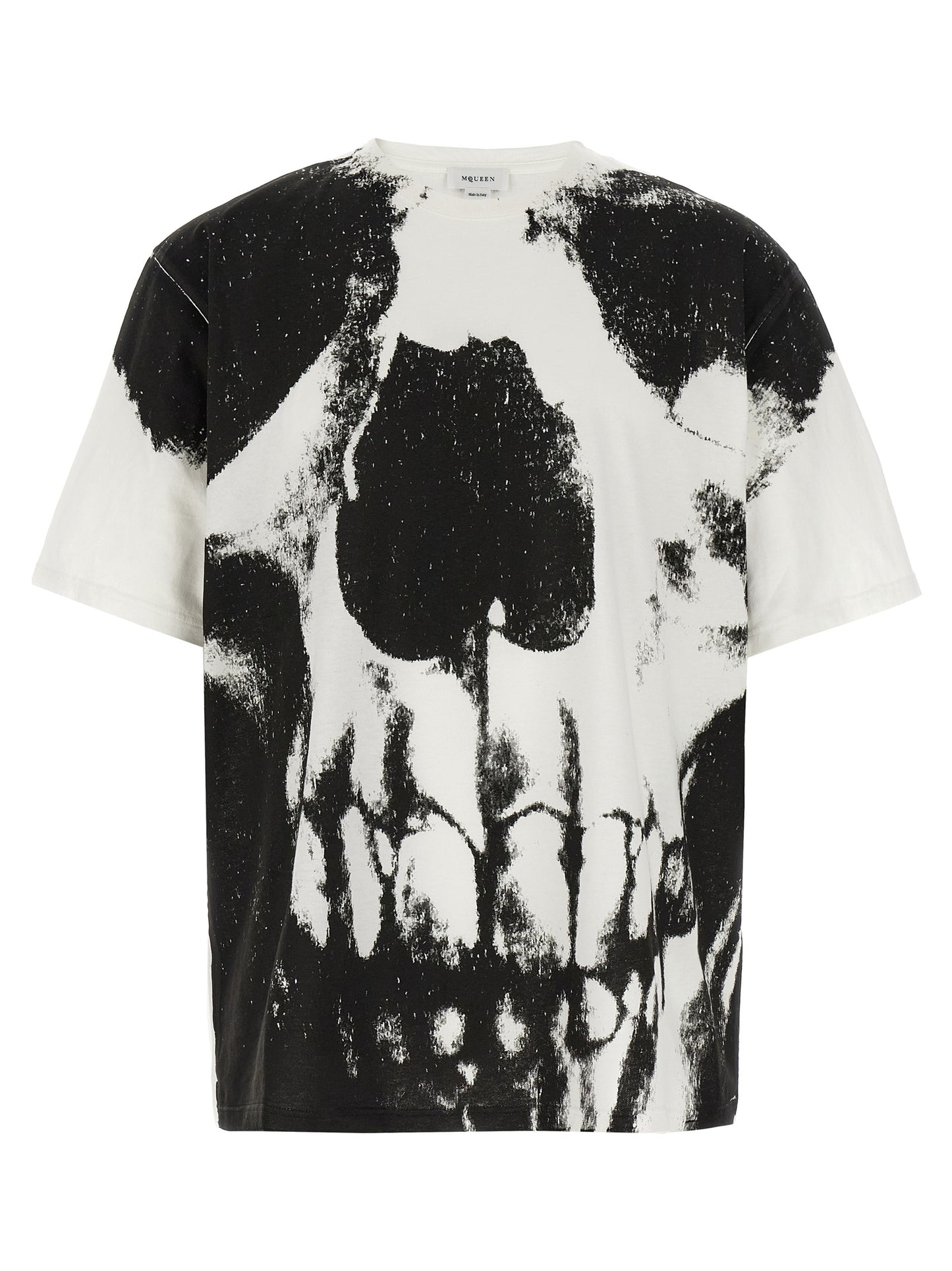 T-Shirt by Alexander McQueen for men in cotton bicolour, black, white & print showcases a fashionable silhouette, elegantly detailed with a fashionable short-sleeve and crew neckline for a sophisticated, high-fashion look.