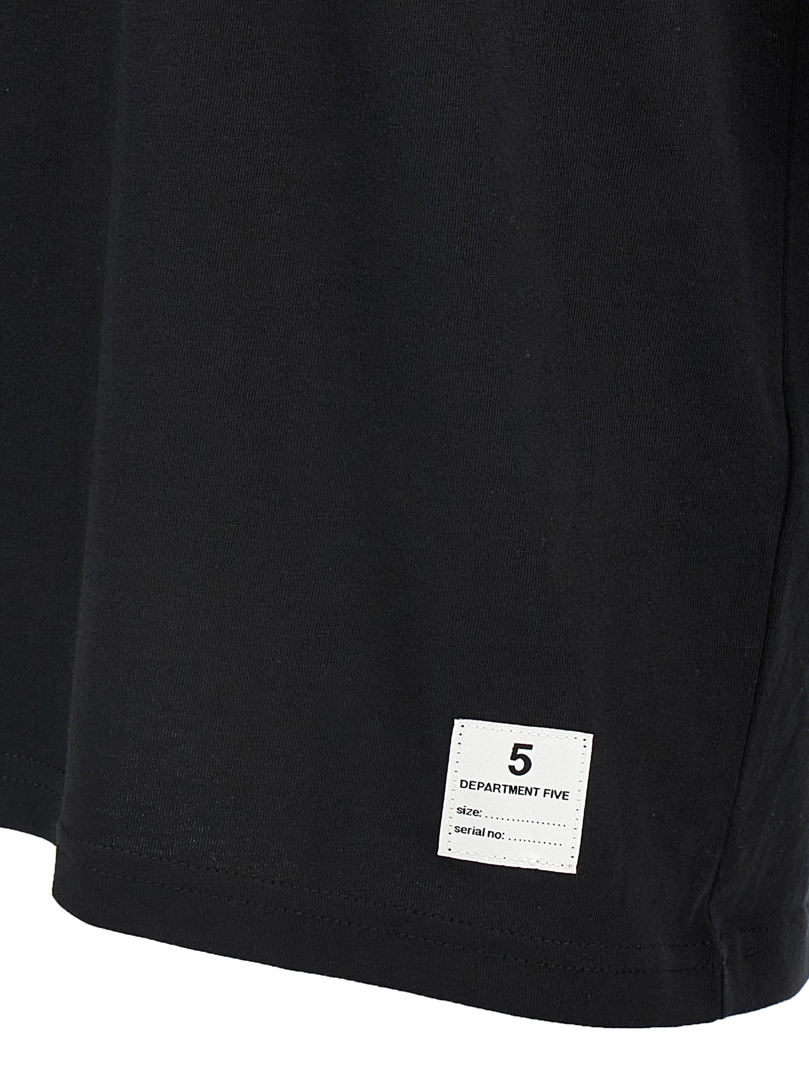 T-Shirt by Department 5 for men in cotton black & print features an edgy silhouette, meticulously detailed with a sophisticated and crew neckline for a truly edgy finish.