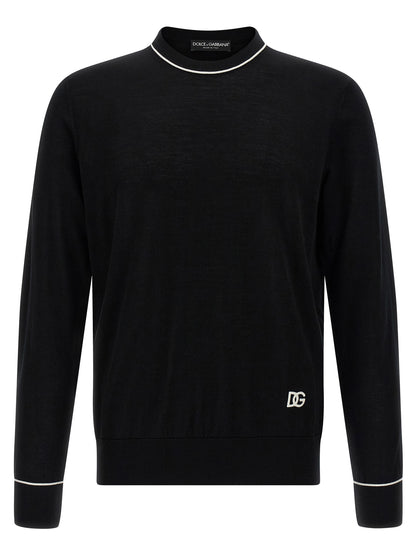 Cardigan by Dolce & Gabbana for men in marabou wool black showcases a captivating silhouette, artfully detailed with a captivating and for a truly sophisticated captivating look.