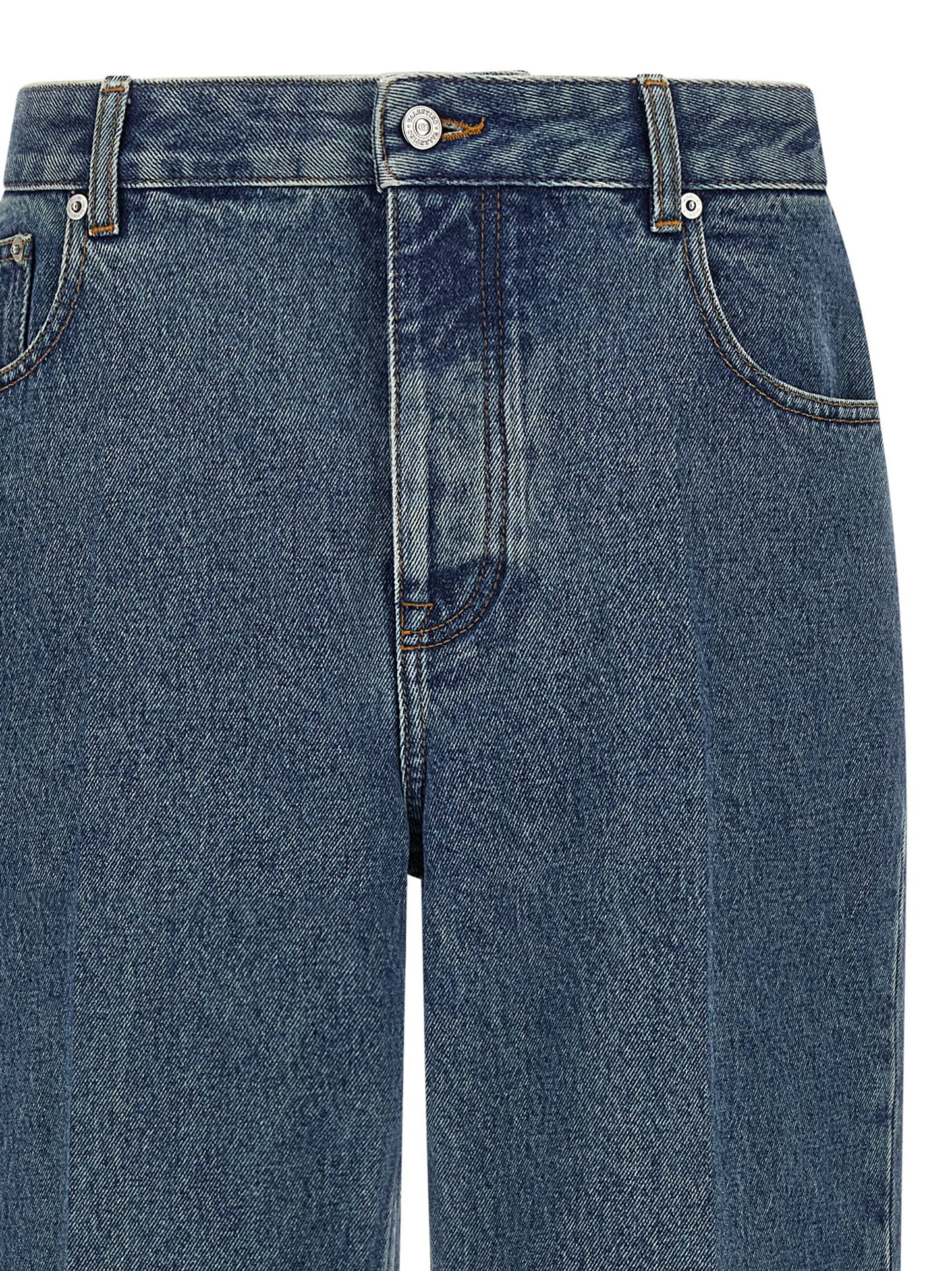 Jeans by Valentino Garavani for men in cotton denim blue presents a tailored silhouette, showcasing a tailored straight-leg and long cut with a refined mid rise for a truly tailored aesthetic.