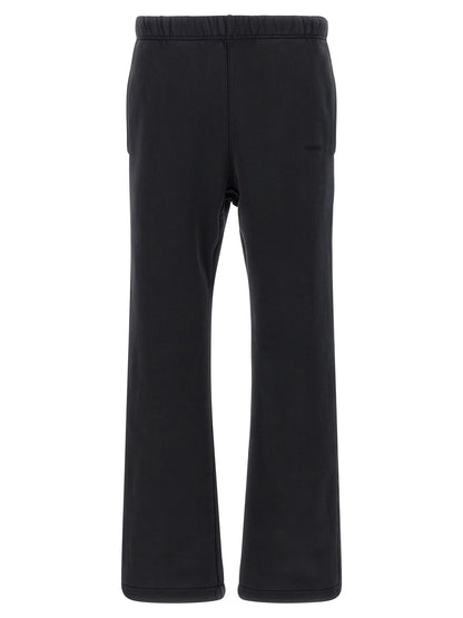 Joggers by PURPLE for men in cotton black & purple features an sophisticated and straight-leg & wide with a precise long, creating a sophisticated and sophisticated silhouette.