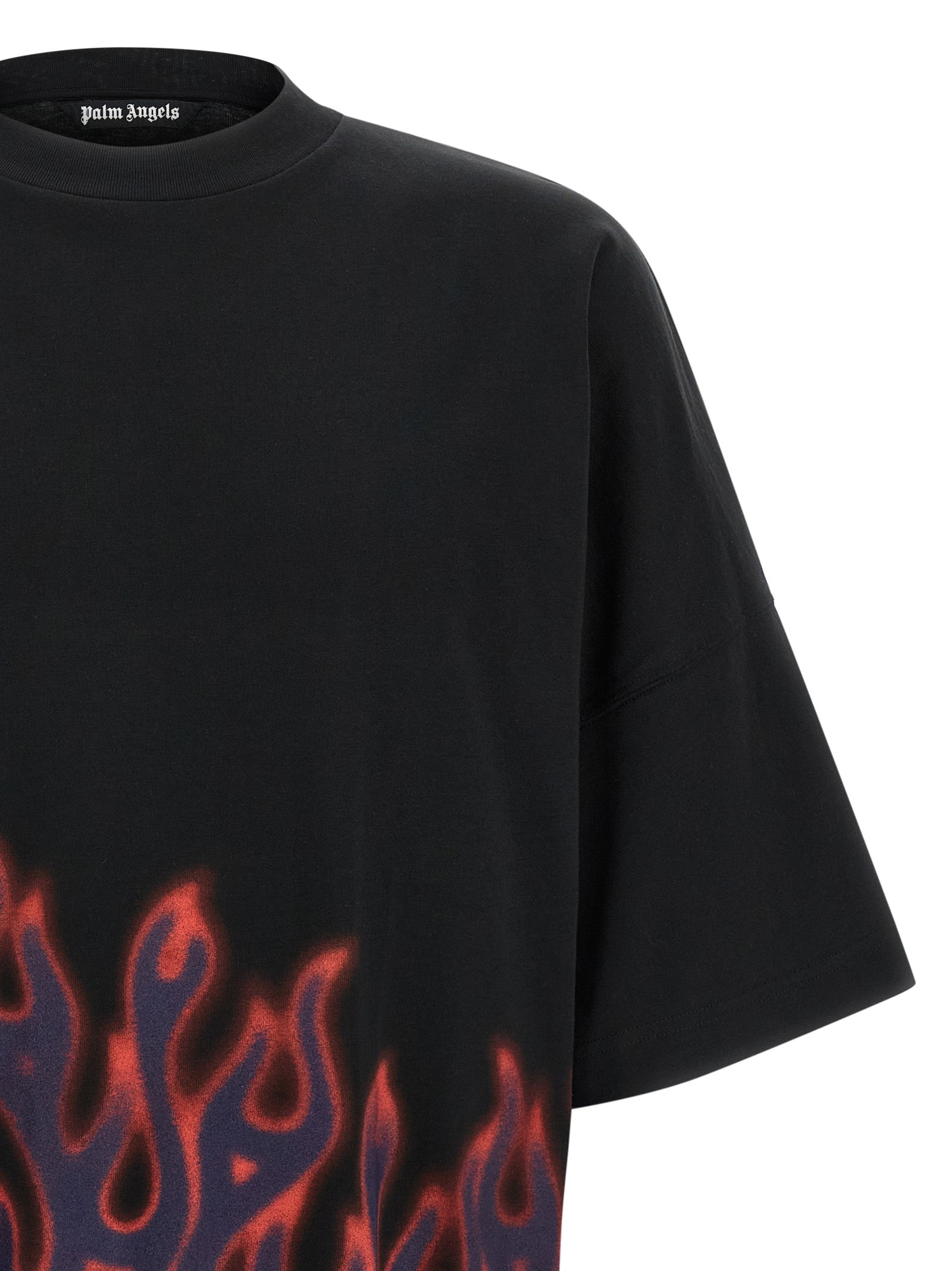 T-Shirt by Palm Angels for men in cotton black & print showcases a unassuming silhouette, artfully detailed with a refined crew neckline and unassuming for a sophisticated, contemporary look.