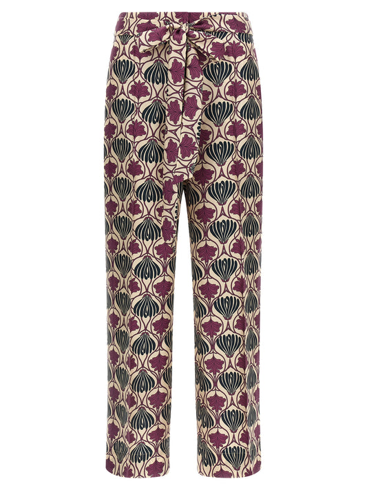 Trousers by Max Mara for women in silk purple & print features a artisanal silhouette, showcasing a sophisticated straight-leg & cropped with a cropped and for a artisanal finish.