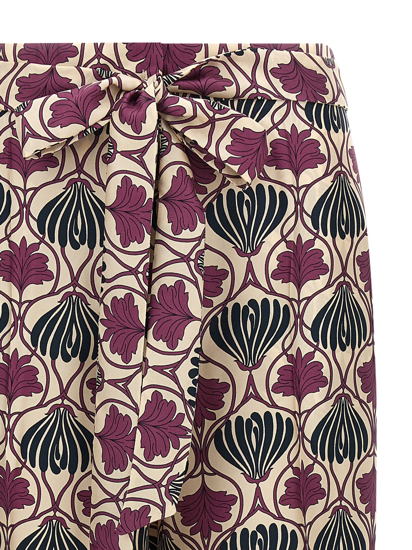 Trousers by Max Mara for women in silk purple & print features an sartorial silhouette, showcasing a precise straight-leg & cropped and cropped with a sartorial for a refined look.