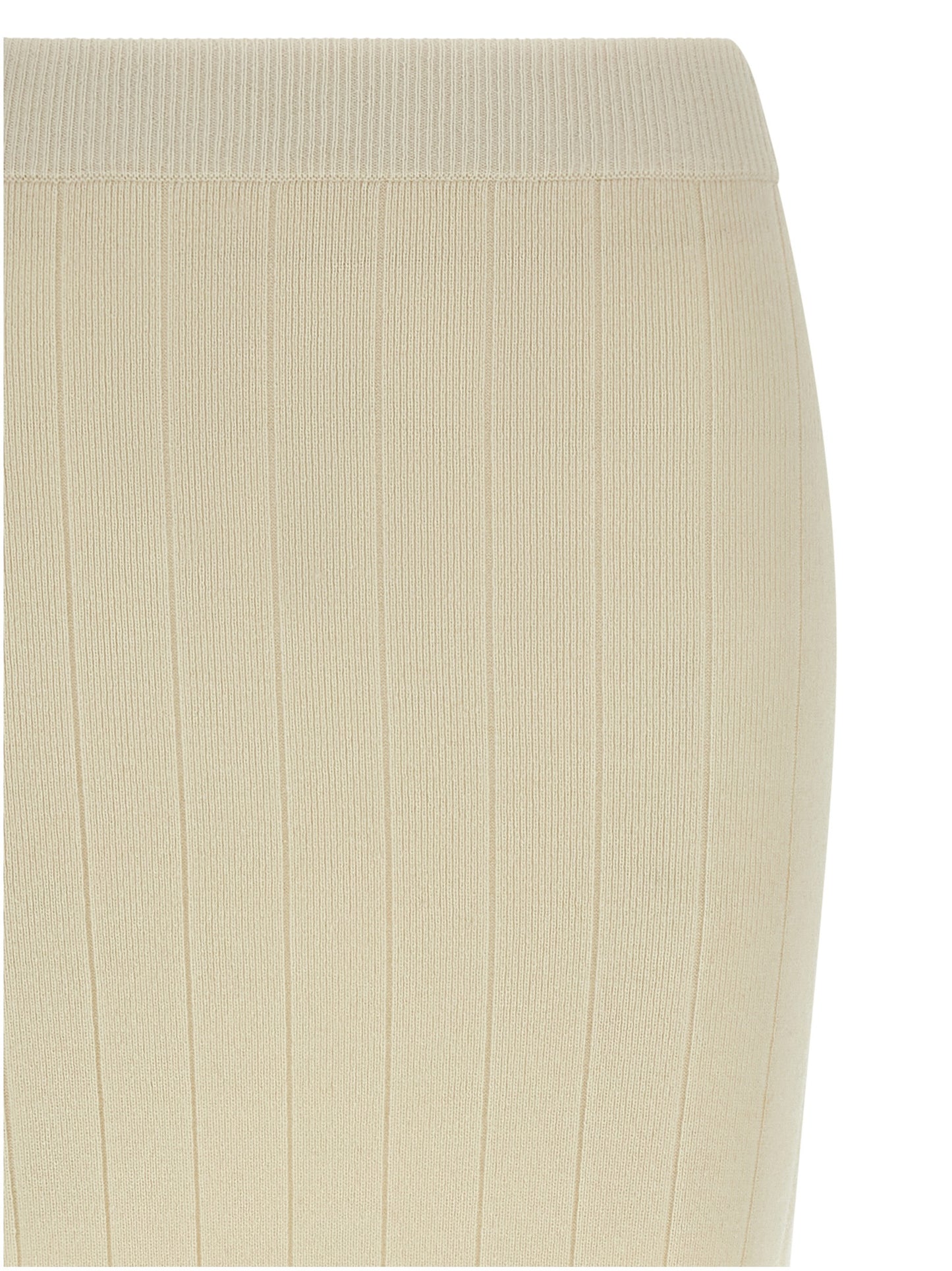 Skirt by Max Mara for women in cashmere white showcases a sultry silhouette, elegantly defined by its midi and the sophisticated sultry design of the Women's Cashmere Midi Skirt.