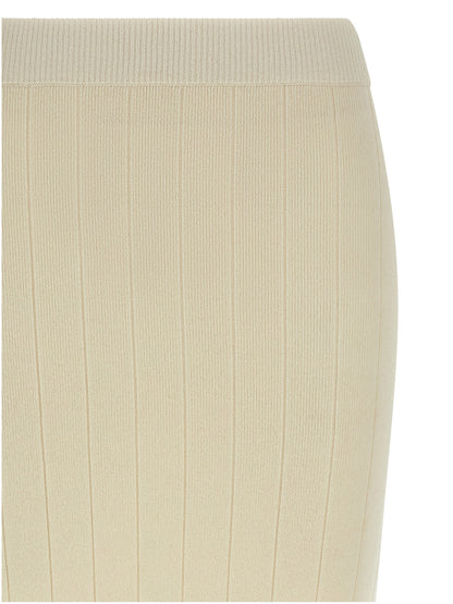 Skirt by Max Mara for women in cashmere white showcases a sultry silhouette, elegantly defined by its midi and the sophisticated sultry design of the Women's Cashmere Midi Skirt.
