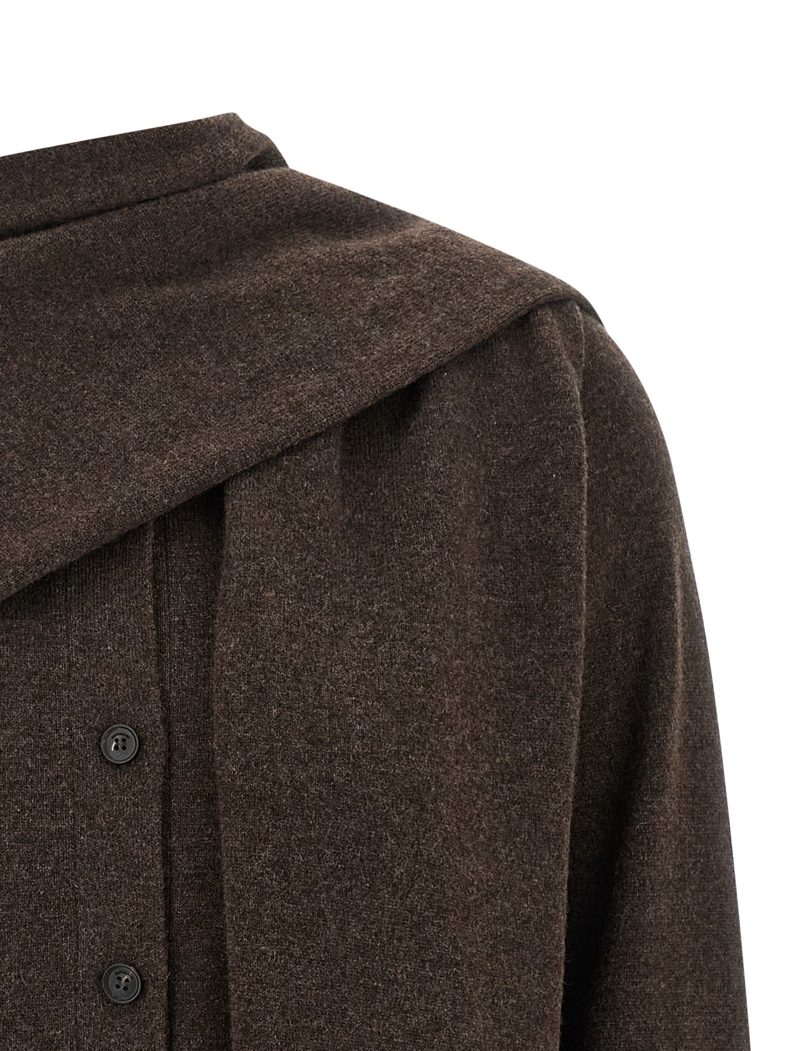 Cardigan by Ferragamo for women in cashmere brown features an crisp silhouette, showcasing a sophisticated crew neckline and detail for a truly crisp finish.