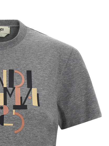 T-Shirt by Fendi for women in cotton gray & print features an edgy silhouette, meticulously detailed with a sophisticated and crew neckline for a truly edgy finish.