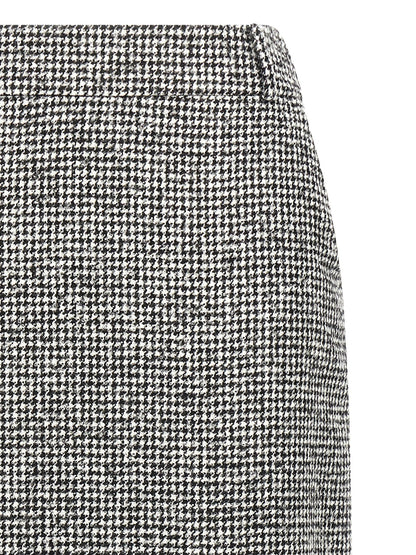 Skirt by Ermanno Scervino for women in polyamide acrylic wool bicolour, black & white showcases a sultry silhouette, elegantly defined by its midi and the sophisticated sultry design of the Women's Sheath Polyamide Acrylic Wool Midi Skirt.