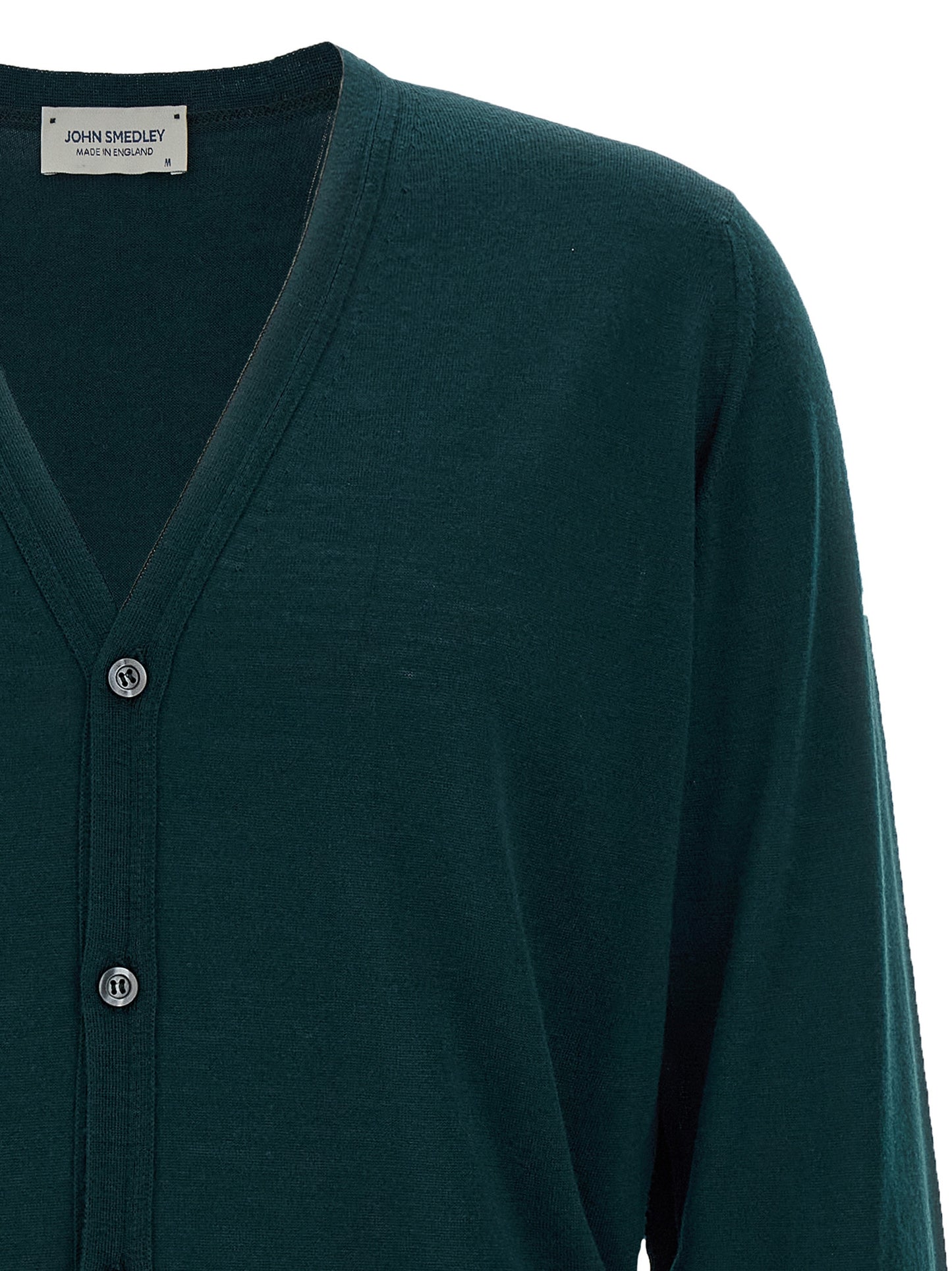 Cardigan by JOHN SMEDLEY for men in merino wool bicolour & green showcases a luxurious silhouette, meticulously detailed with a sophisticated and for a refined finish.