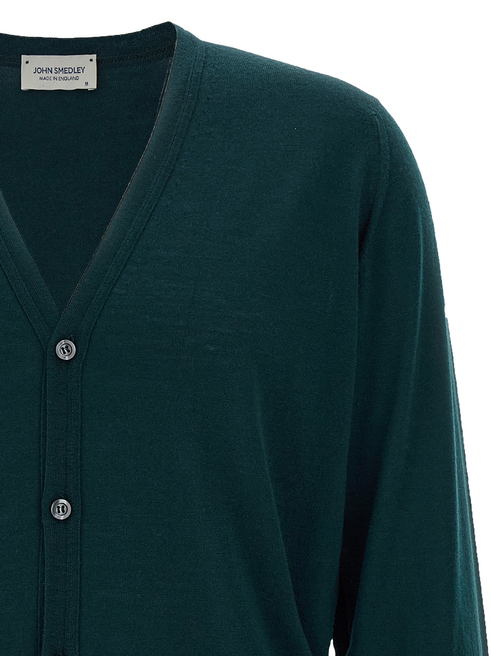 Cardigan by JOHN SMEDLEY for men in merino wool bicolour & green showcases a luxurious silhouette, meticulously detailed with a sophisticated and for a refined finish.