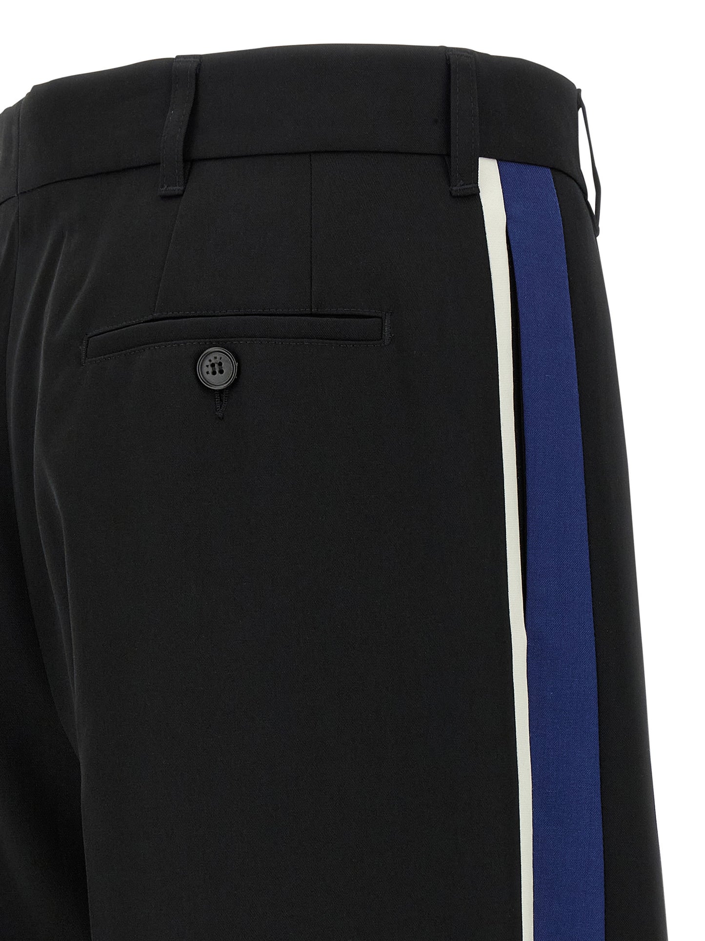 Trousers by Marni for men in virgin wool black presents a smart silhouette, meticulously detailed with a smart straight-leg, a smart long, and a smart .