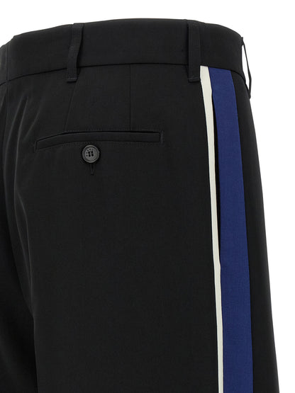 Trousers by Marni for men in virgin wool black presents a smart silhouette, meticulously detailed with a smart straight-leg, a smart long, and a smart .