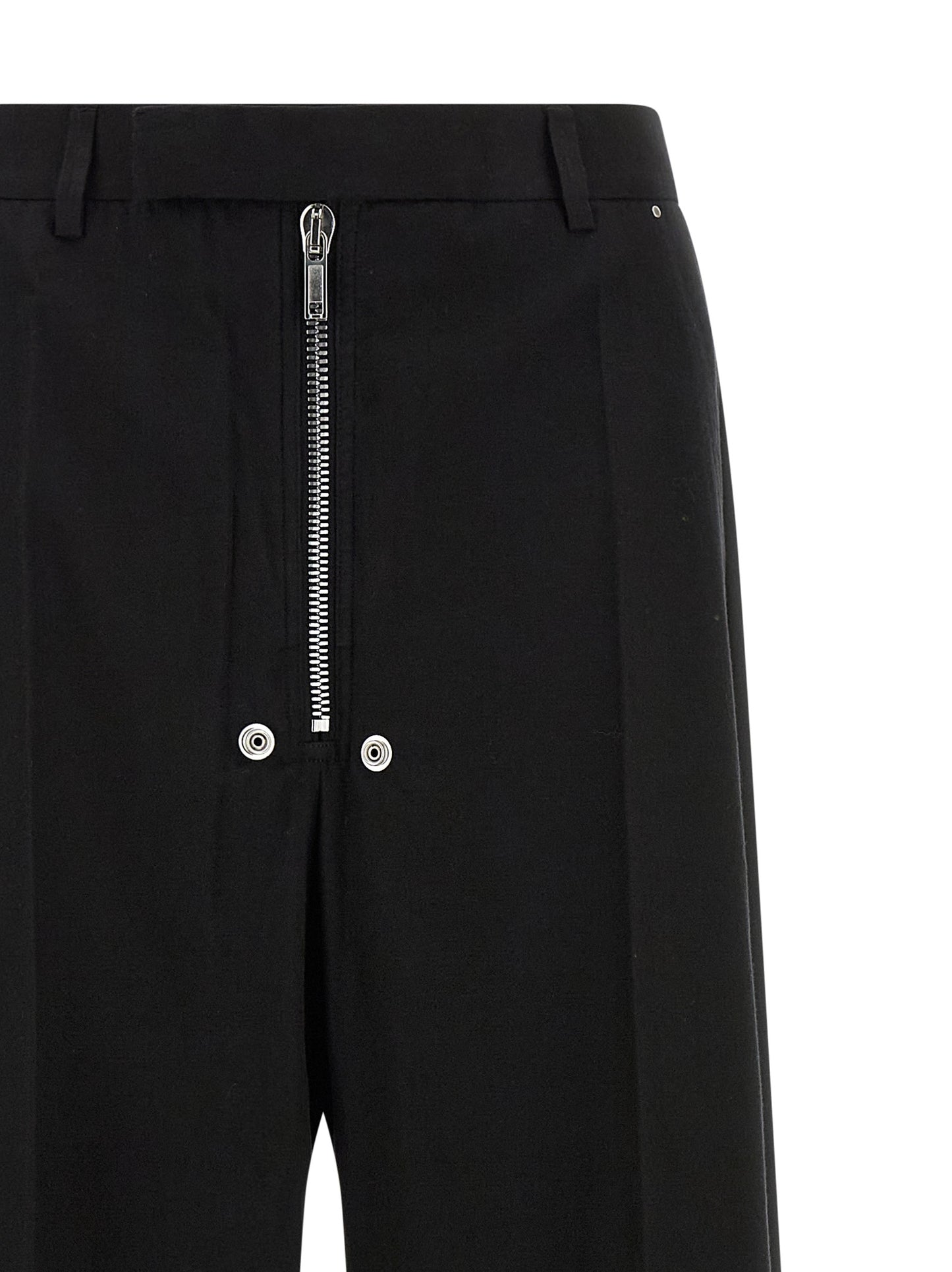 Pants by Rick Owens for women in wool cotton black showcases a unrivaled comfort silhouette, featuring a wide cut and long with a for a unrivaled comfort and refined aesthetic.
