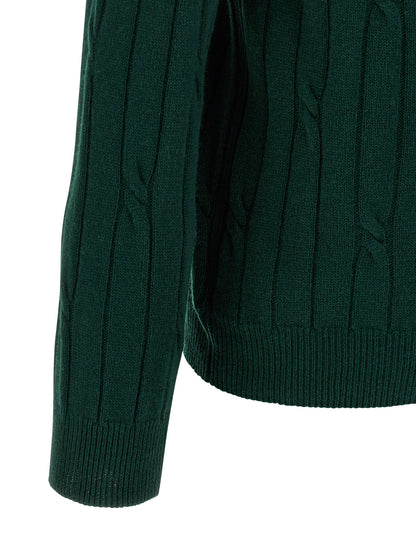 This Polo Shirt by ZANONE for men in cashmere virgin wool bicolour & green presents a flawless silhouette, showcasing flawless detailing and a refined for a truly flawless aesthetic.