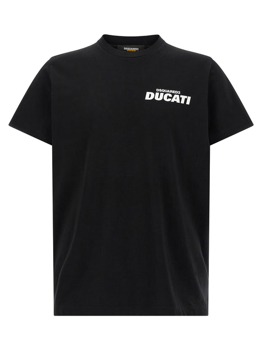 T-Shirt by Dsquared² for men in cotton bicolour, black, white & print showcases a chic silhouette, artfully detailed with a chic crew neckline and short-sleeve for a chic finish.