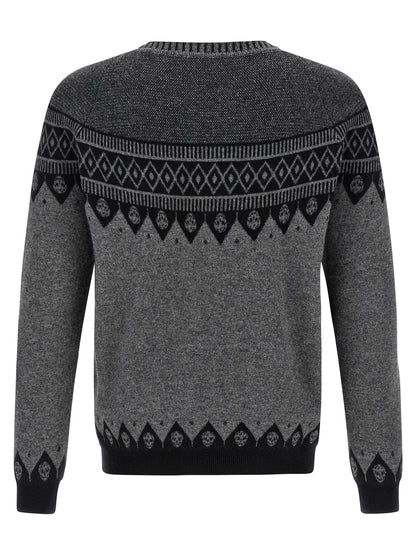 Cardigan by Alexander McQueen for men in wool gray, patterned & jacquard showcases a captivating silhouette, artfully detailed with a captivating and crew neckline for a truly sophisticated captivating look.
