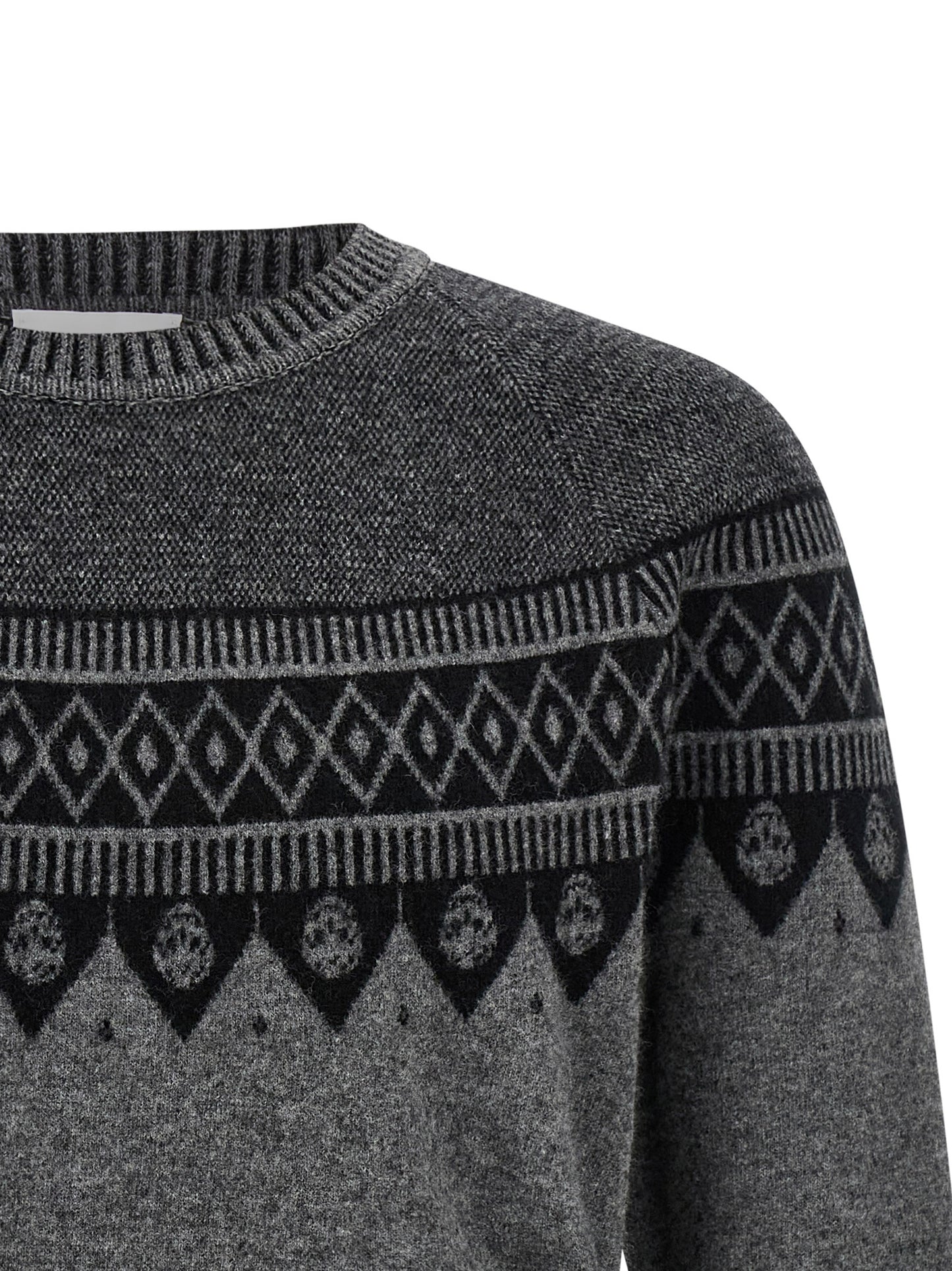 Cardigan by Alexander McQueen for men in wool gray, patterned & jacquard showcases a luxurious silhouette, meticulously detailed with a sophisticated crew neckline and for a refined finish.