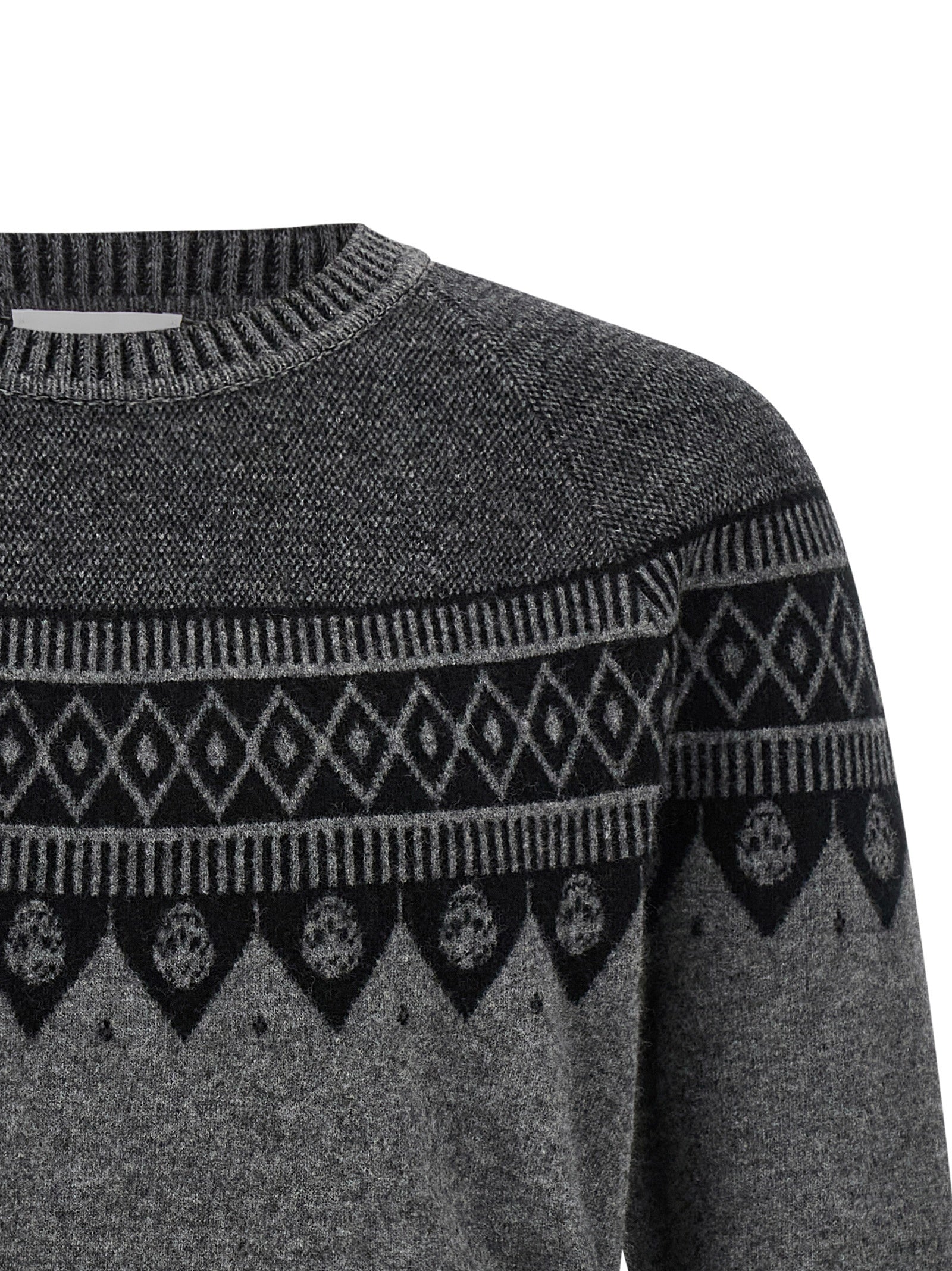 Cardigan by Alexander McQueen for men in wool gray, patterned & jacquard showcases a luxurious silhouette, meticulously detailed with a sophisticated crew neckline and for a refined finish.