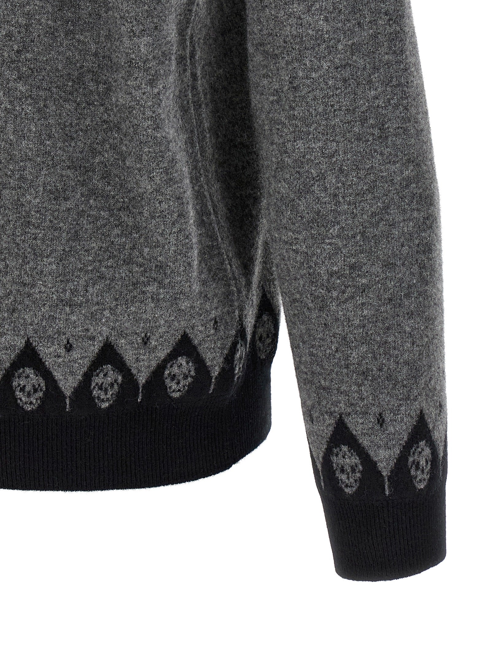 Cardigan by Alexander McQueen for men in wool gray, patterned & jacquard presents a textural silhouette, artfully finished with a textural and for a sophisticated, textural look.