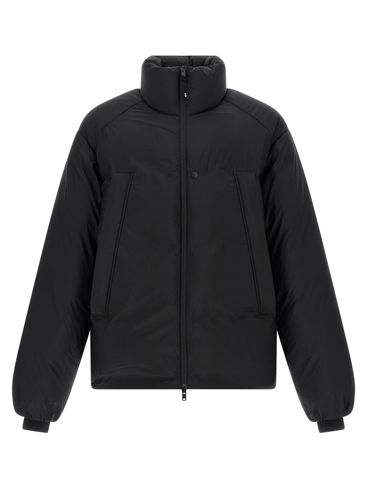 Puffer Jacket by Y-3 for men in nylon black features an contemporary silhouette, showcasing a sophisticated and contemporary windproof, pockets & insulated for a truly refined look.