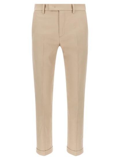 Chinos Pants by Department 5 for men in cotton beige features an contemporary silhouette, showcasing a sophisticated straight-leg and long with a refined low rise for a truly contemporary aesthetic.
