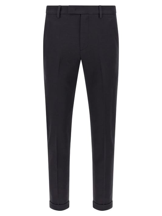 Chinos Pants by Department 5 for men in cotton blue features an contemporary silhouette, showcasing a sophisticated straight-leg and long with a refined low rise for a truly contemporary aesthetic.