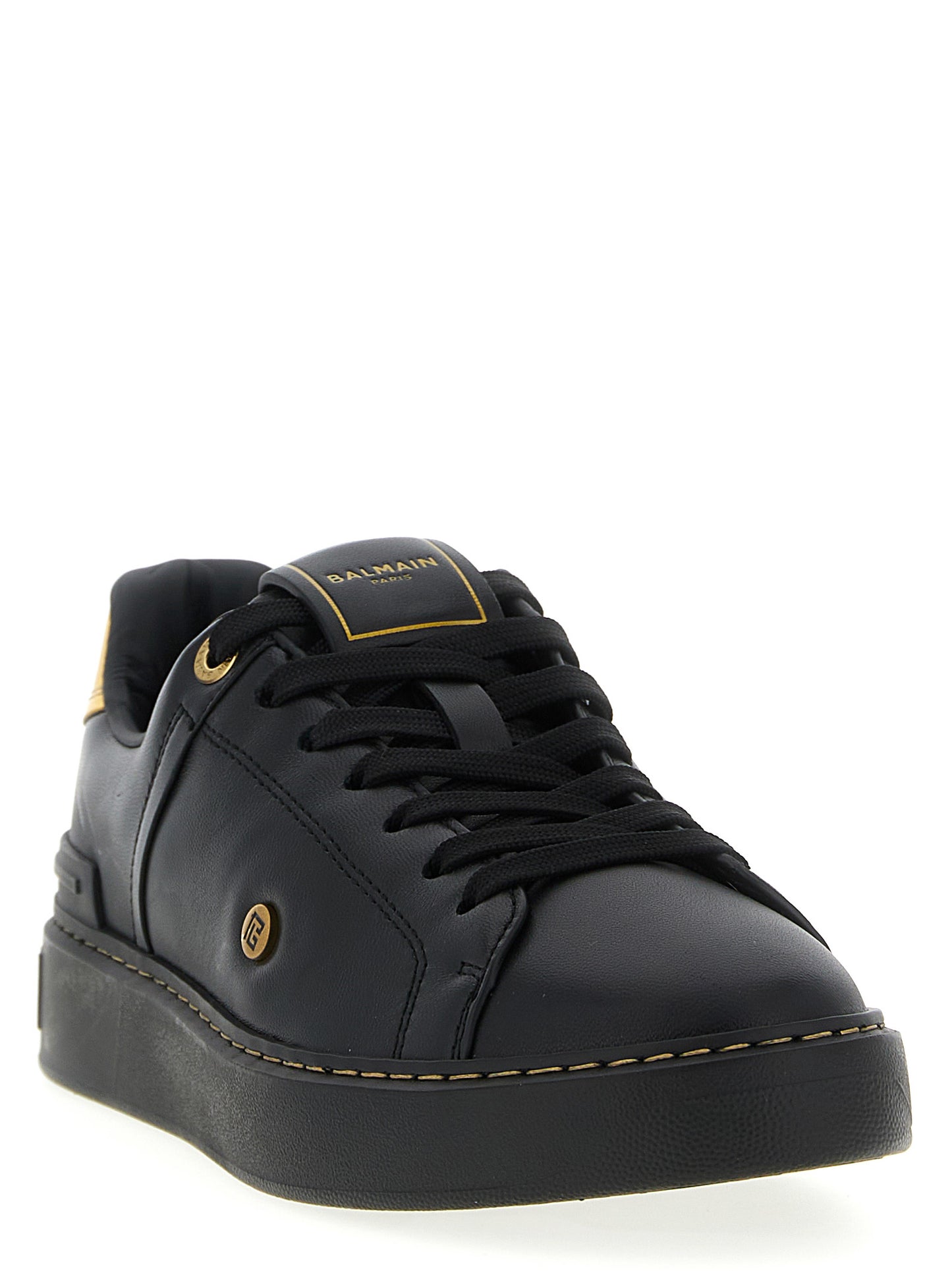 Sneakers by Balmain for women in calf & lamb leather black presents a impeccable silhouette as Women's Low Top Calf & Lamb Leather Sneakers, expertly defined by a impeccable low-top style for a impeccable, high-fashion look.