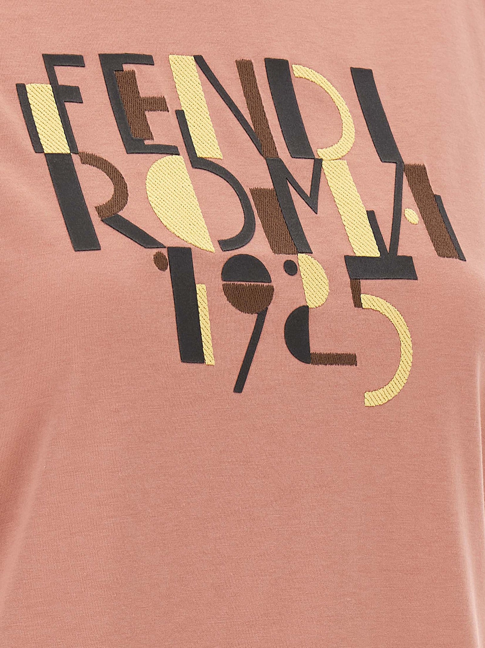 T-Shirt by Fendi for women in cotton multicolor, pink & print showcases a unassuming silhouette, artfully detailed with a refined and unassuming for a sophisticated, contemporary look.