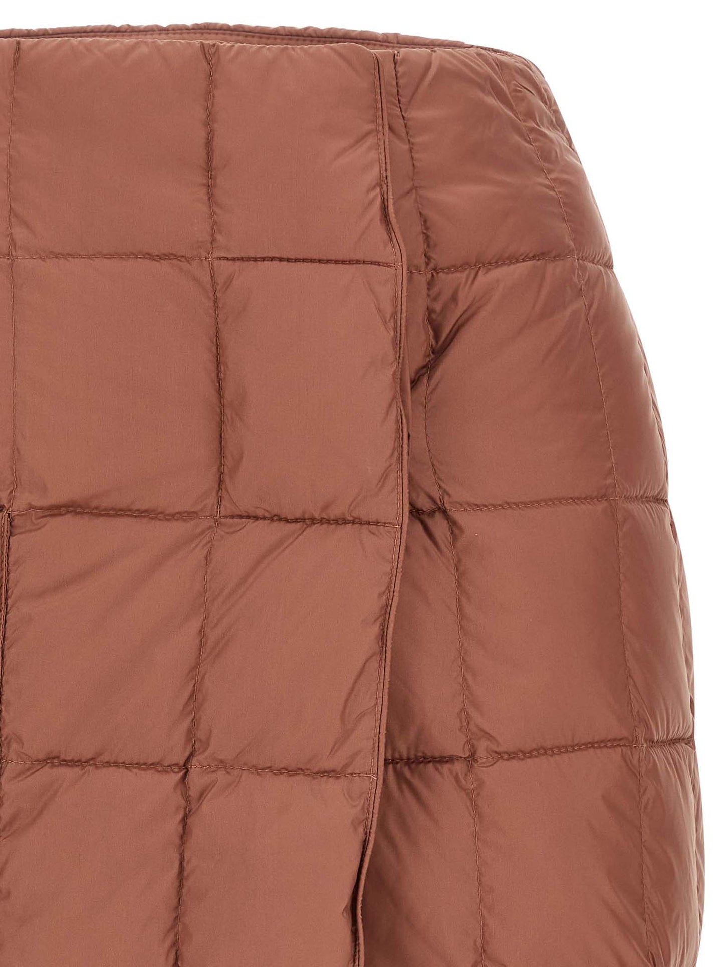 Skirt by IENKI IENKI for women in nylon & goose-down multicolor & pink features an tailored silhouette, artfully capturing the essence of Women's Straight High Rise Nylon & Goose-Down Mini Long Skirt in a sophisticated mini long.