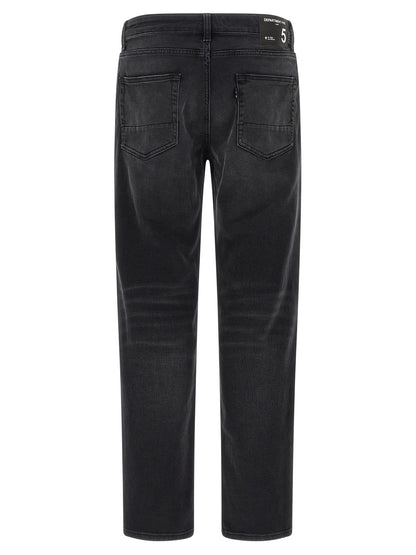 Jeans by Department 5 for men in stretch denim cotton black presents a refined pantology silhouette, artfully defined by a refined pantology straight-leg, long, and a sophisticated .