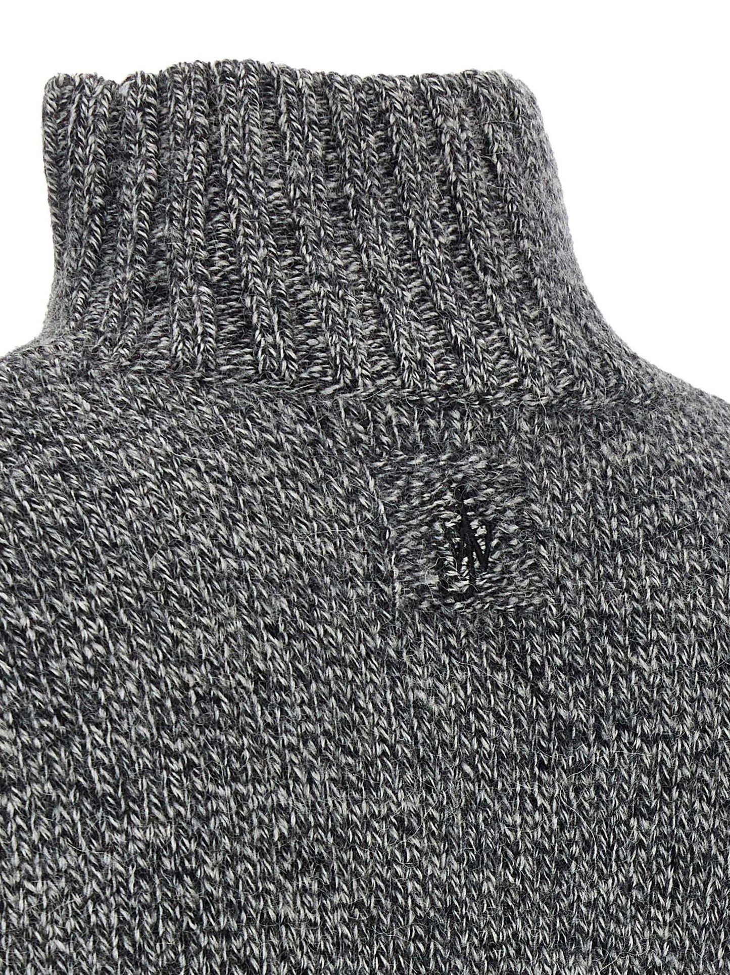 Cardigan by J.W.Anderson for men in acrylic leather & alpaca wool gray features an crisp silhouette, showcasing a sophisticated and detail for a truly crisp finish.