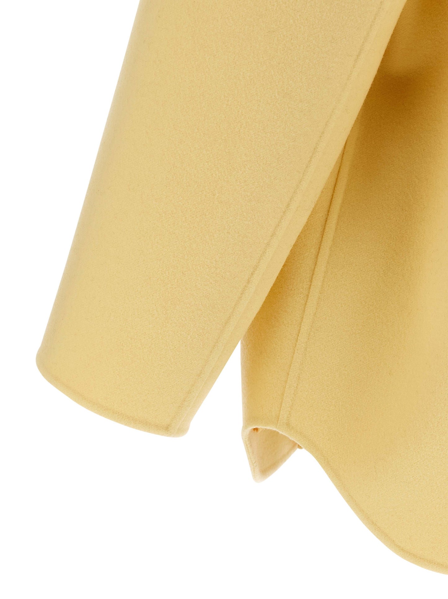 Overcoat by Fendi for men in virgin wool bicolour & yellow features an voluminous silhouette, showcasing distinct pockets and a voluminous for a truly voluminous aesthetic.