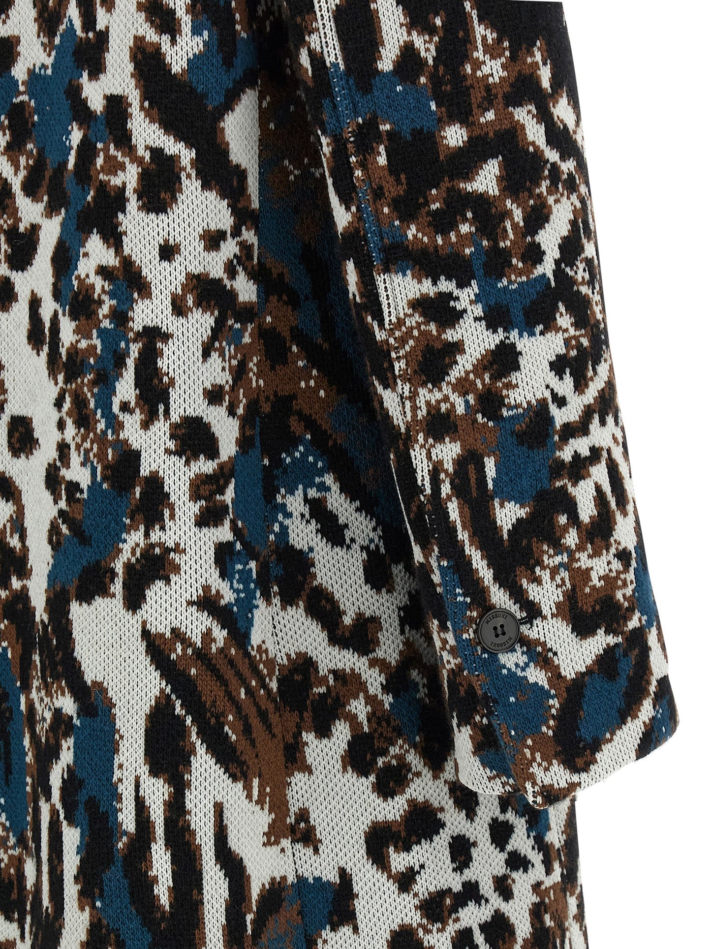 Overcoat by Missoni for women in polyamide wool multicolor & jacquard features an voluminous silhouette, showcasing distinct pockets and a voluminous for a truly voluminous aesthetic.